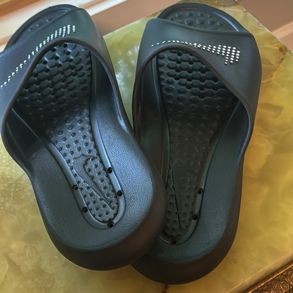 Nike Unisex Black Sandal Slides Victori - Picture 6 of 8